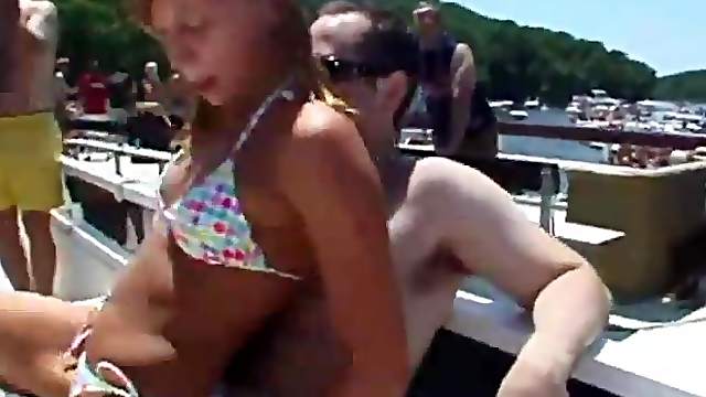 Dancing bikini sluts are hot on the party boats