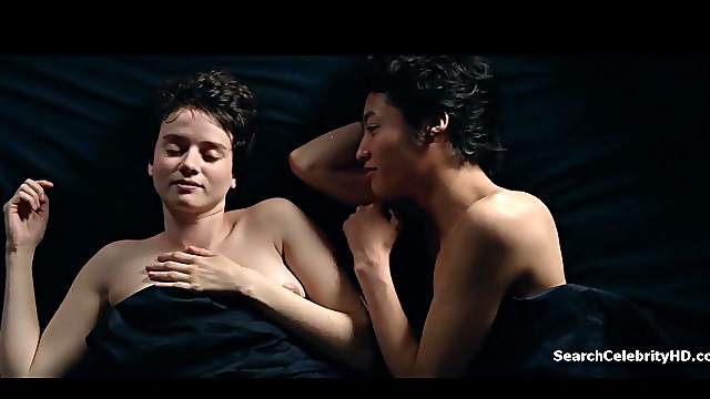 Pauline Etienne - Tokyo Fiancee