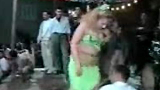 Sexy dancing Arab girl