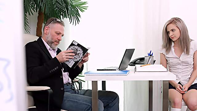 Blond bombshell slurps cock in HD while moaning from the pleasure